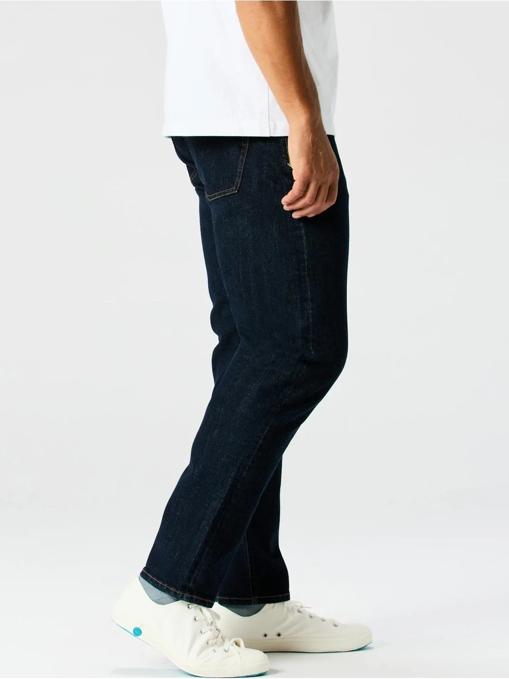 Flint & Tinder Athletic Tapered Selvedge Jean 33 x 31 Dark Denim Classic Minimal